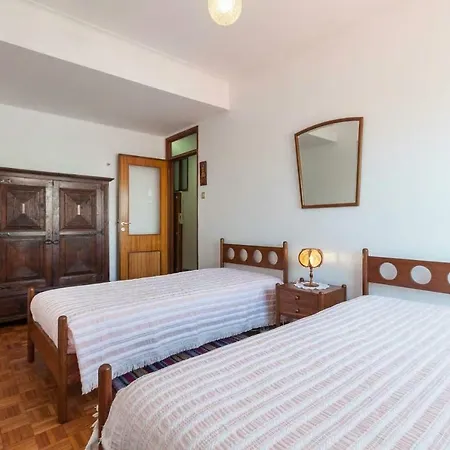 Apartment Charming Spacious House - In The Heart Of The *